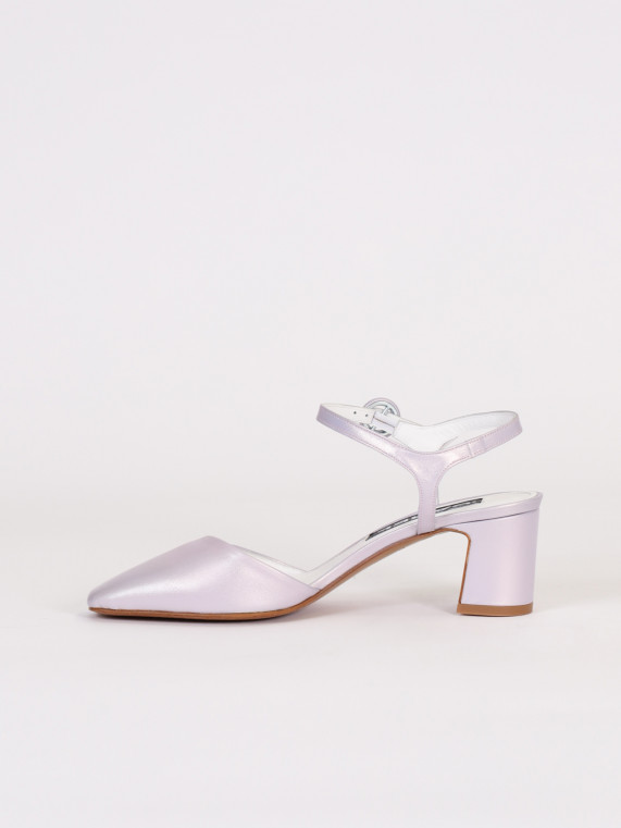 SORAYA lilac laminated leather sandals| Carel Paris Shoes